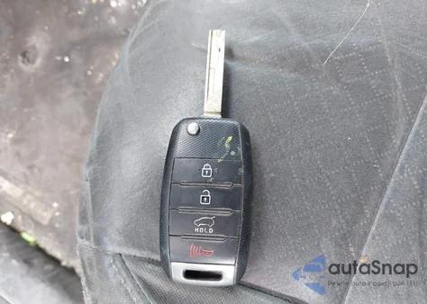 2016 Kia Sorento 3.3L Lx z USA, uszkodzony, nr VIN 5XYPGDA5XGG168325